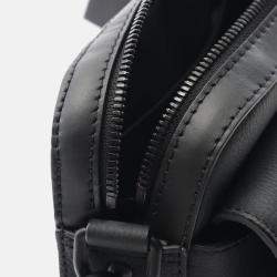 Pre Owned Louis Vuitton Fastline Aerogram Black Leather Shoulder Bag