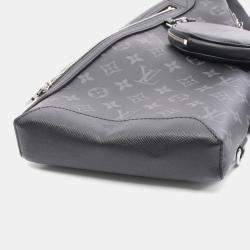 Pre Owned حقيبة لوي فيتون تاغا راما قماش جلد مغلف باللون الأسود للجسم والخصر