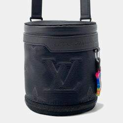 Pre Owned Louis Vuitton 2054 Ii Expandable Polochon Black Nylon Leather Bag