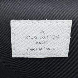 مملوكة مسبقًا حقيبة ظهر لويس فيتون ديسكفري بلانك تايغرما مونوغرام حجم بي ام