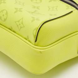 مملوكة مسبقًا حقيبة ماسنجر خارجية لويس فيتون نيون يلو تاجا جلد كانفاس مونوغرام