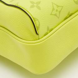 مملوكة مسبقًا حقيبة ماسنجر خارجية لويس فيتون نيون يلو تاجا جلد كانفاس مونوغرام