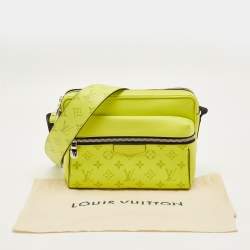 مملوكة مسبقًا حقيبة ماسنجر خارجية لويس فيتون نيون يلو تاجا جلد كانفاس مونوغرام