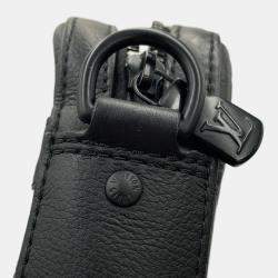 Pre Owned Louis Vuitton Trio Messenger Noir Monogram Shadow