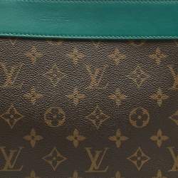Pre Owned Louis Vuitton Borneo Monogram Canvas Pochette Voyage Souple