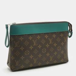 Pre Owned Louis Vuitton Borneo Monogram Canvas Pochette Voyage Souple