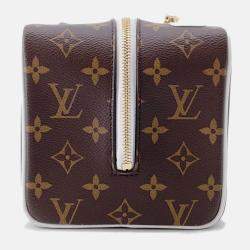 Pre Owned Louis Vuitton Cloakroom Drop Kit Blue Monogram Nba