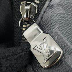 Pre Owned Louis Vuitton Discovery Bumbag Noir Monogram Eclipse