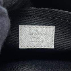 Pre Owned Louis Vuitton Alpha Messenger Blanc Monogram Taiga Leather