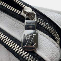 Pre Owned Louis Vuitton Alpha Messenger Blanc Monogram Taiga Leather