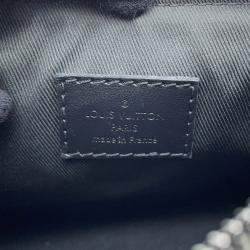 Pre Owned Louis Vuitton Keepall Noir Monogram LV Rubber Size XS