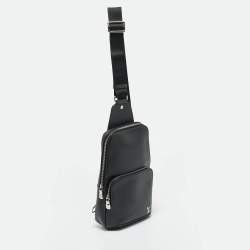 Pre Owned Louis Vuitton Black Taiga Leather Avenue Sling Bag