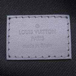 Pre Owned Louis Vuitton Discovery Bumbag Gray Monogram Shadow Size Pm