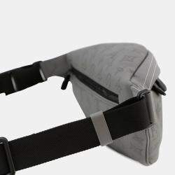 Pre Owned Louis Vuitton Discovery Bumbag Gray Monogram Shadow Size Pm