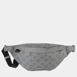 Pre Owned Louis Vuitton Discovery Bumbag Gray Monogram Shadow Size Pm