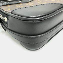 Pre Owned حقيبة كتف لوي فيتون مونوغرام ماكاسار بايكر ميسنجر قماش بني