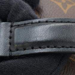 Pre Owned Louis Vuitton Triangle Messenger Noir Monogram / Toughtage