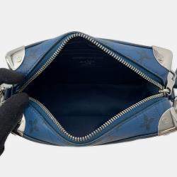 مملوكة مسبقًا حقيبة لوي فيتون سوفت ترانك صغيرة منقوشة بلون أزرق أكوا جاردن