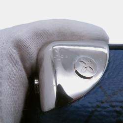 مملوكة مسبقًا حقيبة لوي فيتون سوفت ترانك صغيرة منقوشة بلون أزرق أكوا جاردن