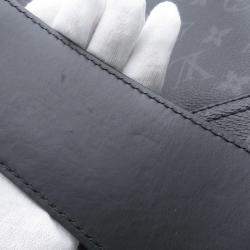 Pre Owned Louis Vuitton Messenger Voyage Noir Monogram Eclipse Size Pm
