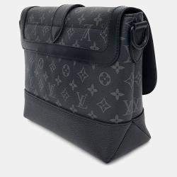 مملوكة مسبقًا حقيبة ميسنجر لويس فويتون ساومور جلد أسود وبي في سي إكليبس