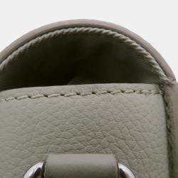 Pre Owned محفظة لوي فيتون فيستلاين قابلة للارتداء جلد العجل حكيم ليفي آيروغرام