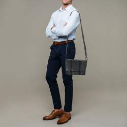 مملوكة مسبقًا Louis Vuitton Trunk Monogram Eclipse Canvas Messenger Bag