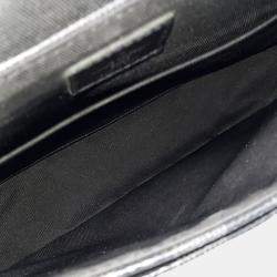 مملوكة مسبقًا Louis Vuitton Black Leather Graphite District PM