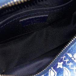 مملوكة مسبقًا Louis Vuitton Blue Leather Mini Soft Trunk