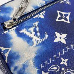 مملوكة مسبقًا Louis Vuitton Blue Leather Mini Soft Trunk
