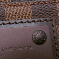 مملوكة مسبقًا حقيبة لويس فيتون بوشت إيسنشيال في بروكلين براون داميه إبني كانفاس