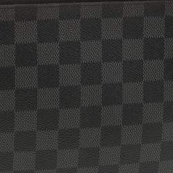 مملوكة مسبقًا Louis Vuitton Damier Graphite Canvas Pochette Jour GM Clutch