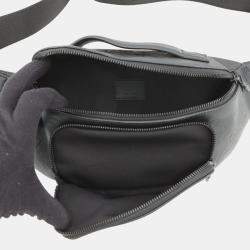 مملوكة مسبقًا حقيبة بومباج لويس فويتون رش ظل مونوغرام سوداء