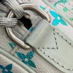 مملوكة مسبقًا Louis Vuitton Nile Light Gray/Multicolor Monogram Iridescent