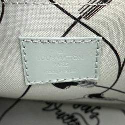 مملوكة مسبقًا Louis Vuitton Nile Light Gray/Multicolor Monogram Iridescent