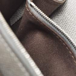 Pre Owned حقيبة صغيرة لوي فيتون بيلايا جلد تايجا رمادي