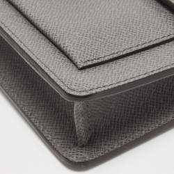 Pre Owned حقيبة صغيرة لوي فيتون بيلايا جلد تايجا رمادي