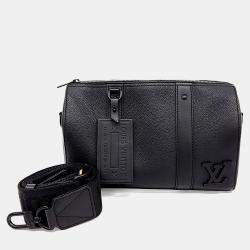 مملوكة مسبقًا حقيبة لويس فيتون سيتي كيبول جلد أسود