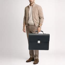 Pre Owned Louis Vuitton Robusto 3 Navy Blue Taiga Leather Briefcase