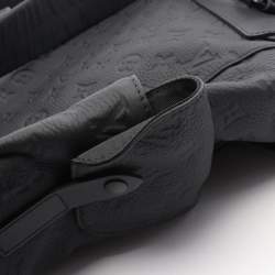 Pre Owned حقيبة ظهر لويس فيتون كريستوفر بي إم مونوغرام توريلون جلد أسود