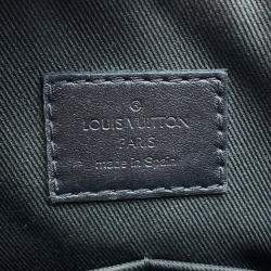 Pre Owned Louis Vuitton Alpha Messenger Noir Monogram / Galaxy