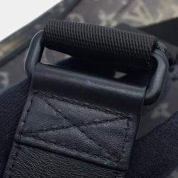 Pre Owned Louis Vuitton Alpha Messenger Noir Monogram / Galaxy