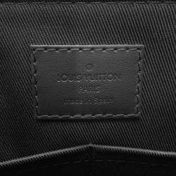 Pre Owned Louis Vuitton Takeoff Messenger Noir Grain Leather Crossbody Bag