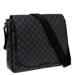Louis Vuitton Damier Graphite Canvas Renzo Messenger Bag