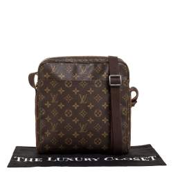 Louis Vuitton Monogram Canvas Messenger Bag