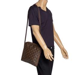 Louis Vuitton Monogram Canvas Messenger Bag