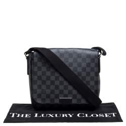 Pre Owned حقيبة لوي فيتون ديستريكت كانفاس دامييه غرافيت  صغيرة