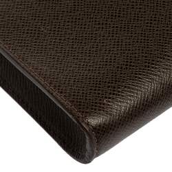 مملوكة مسبقًا Louis Vuitton Brown Taiga Leather Minuto Portfolio Case