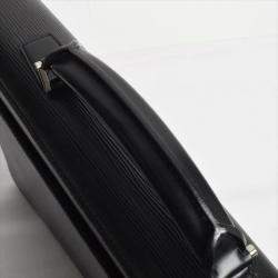 Pre Owned Louis Vuitton Black Taiga Leather Neo Robusto Bag