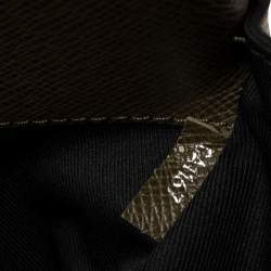 مملوكة مسبقًا Louis Vuitton Steppe Ardoise Taiga Leather Anton PM Bag